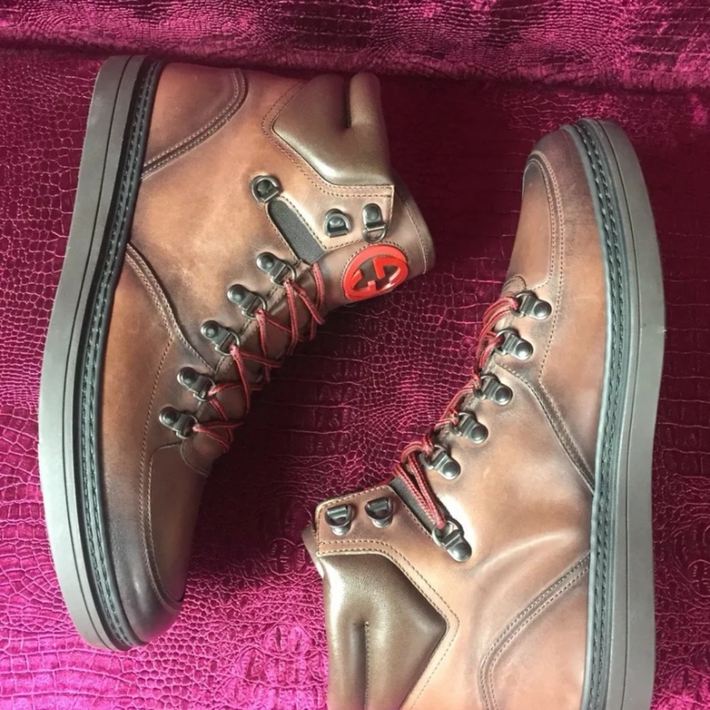 Gucci hikers new size 10 beautiful in person wow - Picture 6 of 8